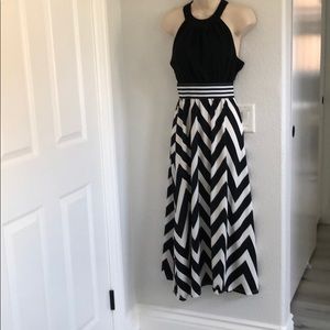 Black & white pattern maxi dress